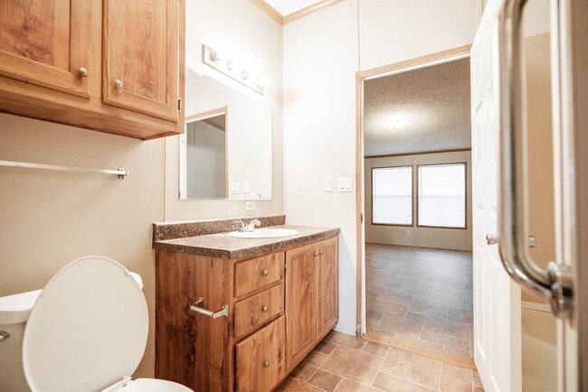 Building Photo - 30620 Vilma Ln