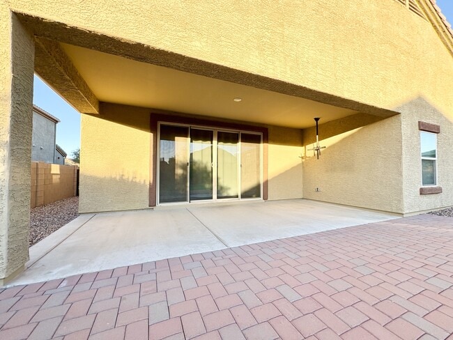 Building Photo - 9383 W Desert Bighorn Trail