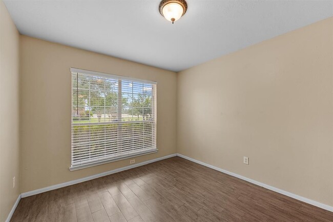 Building Photo - 8342 Loetsch Ridge Way