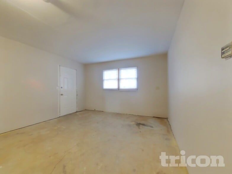 Building Photo - 2988 Forest Ridge Ct