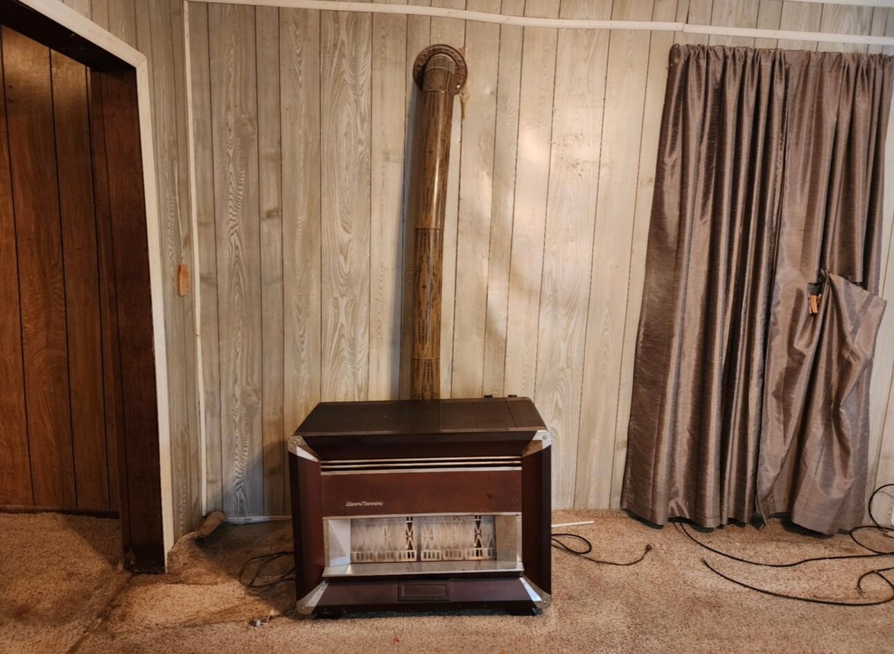 Building Photo - 542 S Wall St