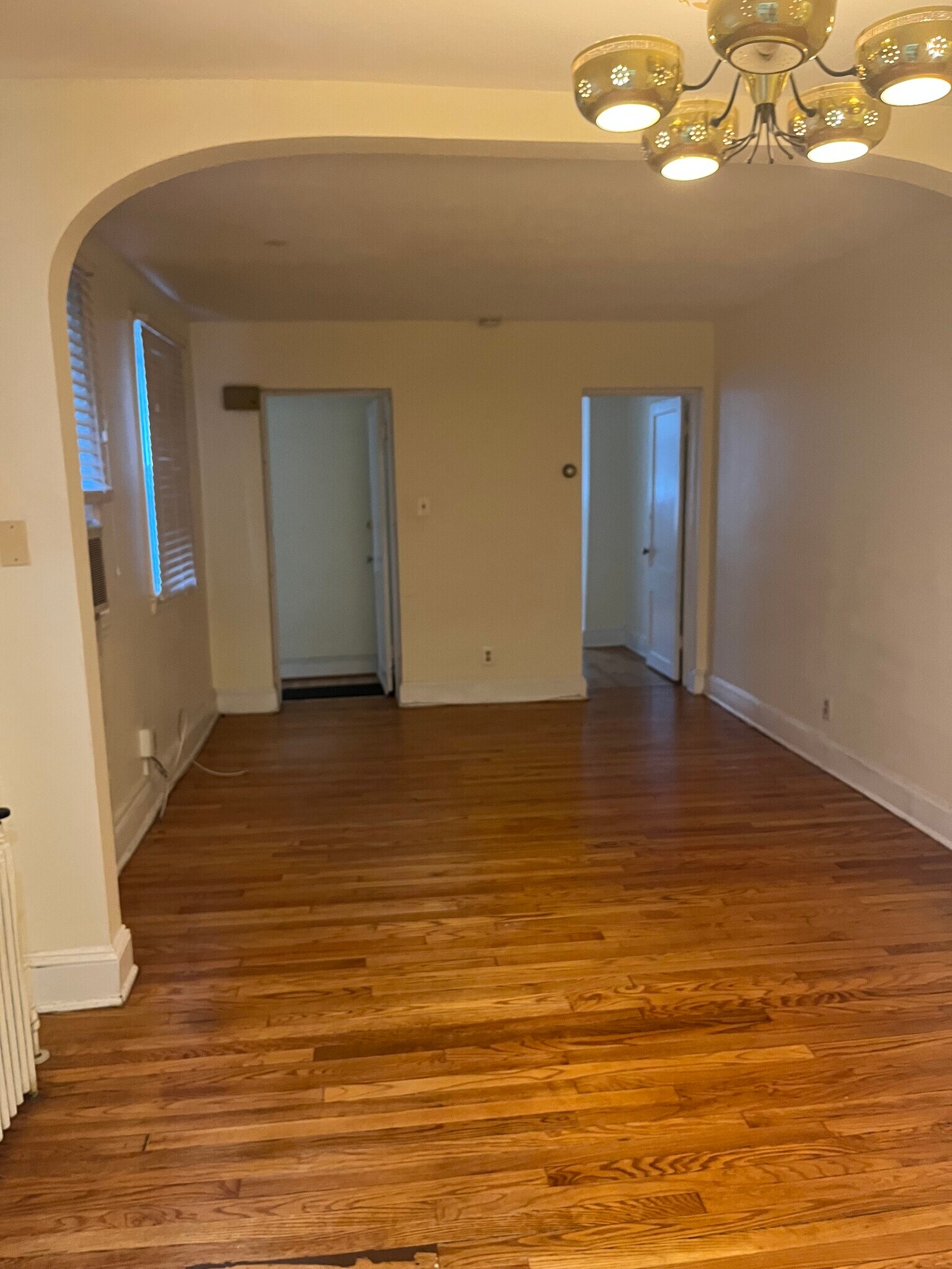 Living/Dining Room - 246 S Exeter St