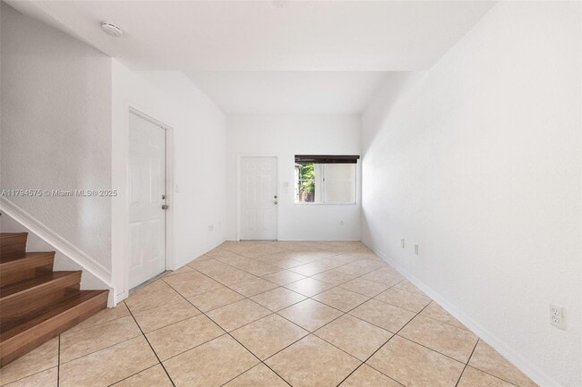 Building Photo - 22014 SW 89th Ct