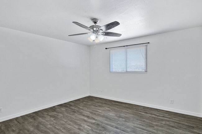 Building Photo - 5 Bedroom House Located in Tempe!