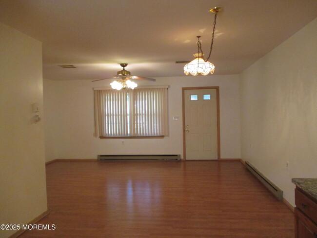 Building Photo - 89D Dorchester Dr