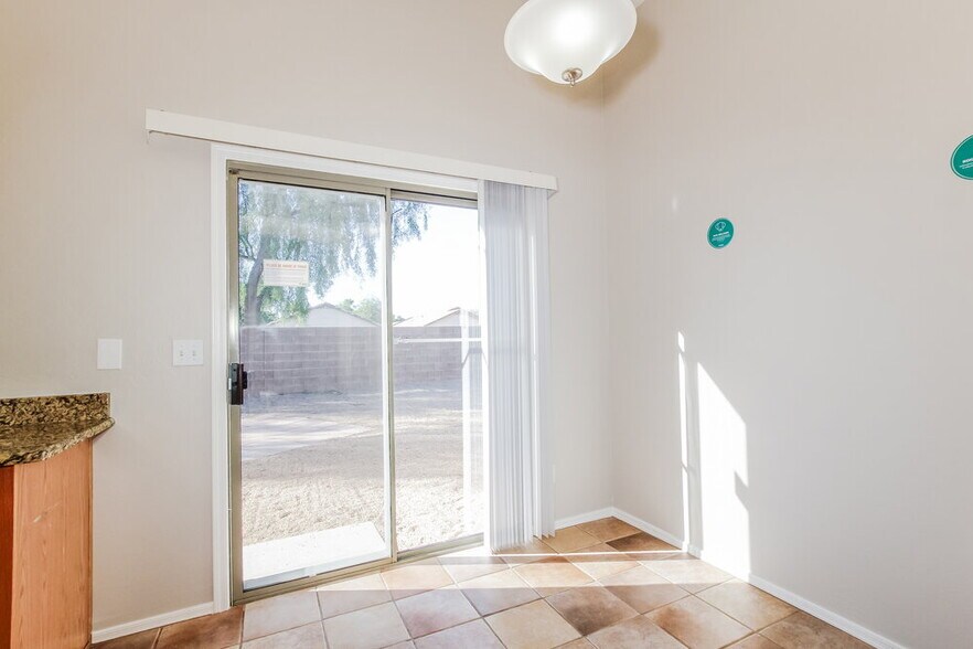 Building Photo - 14973 W Port Au Prince Ln