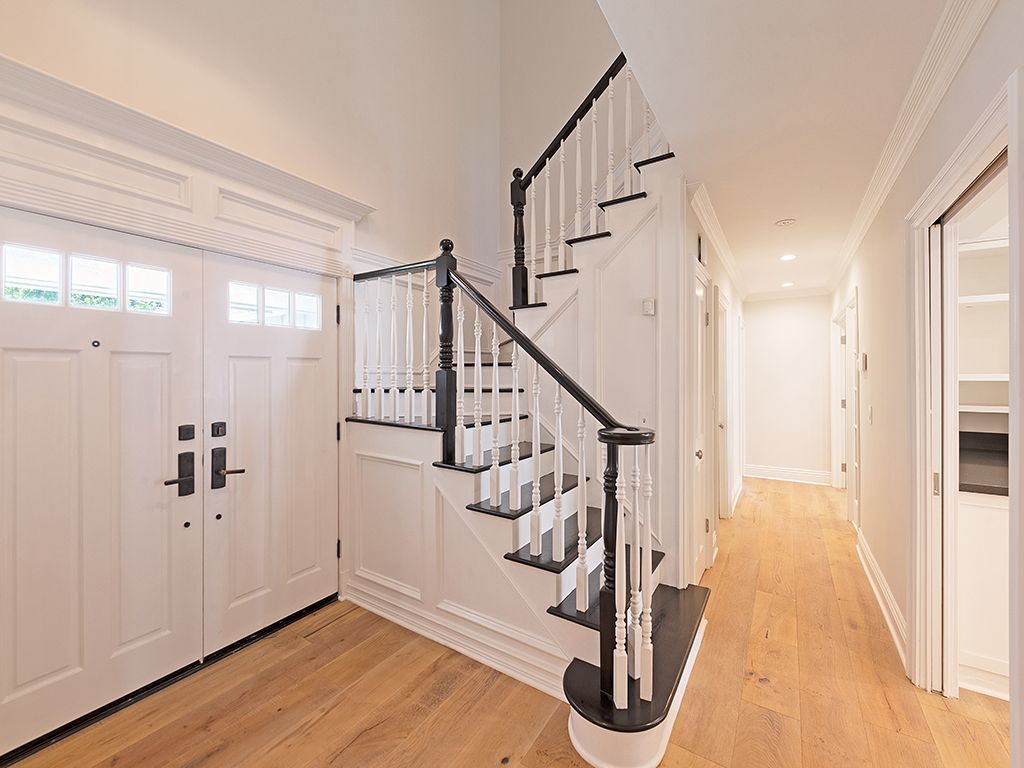 Building Photo - 5463 Katherine