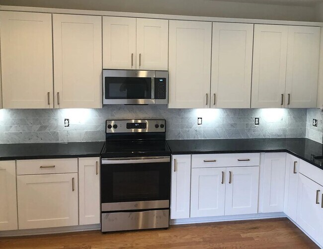 4Bedroom Townhome in Old Trail Village 1042 Old Trail Dr Crozet VA