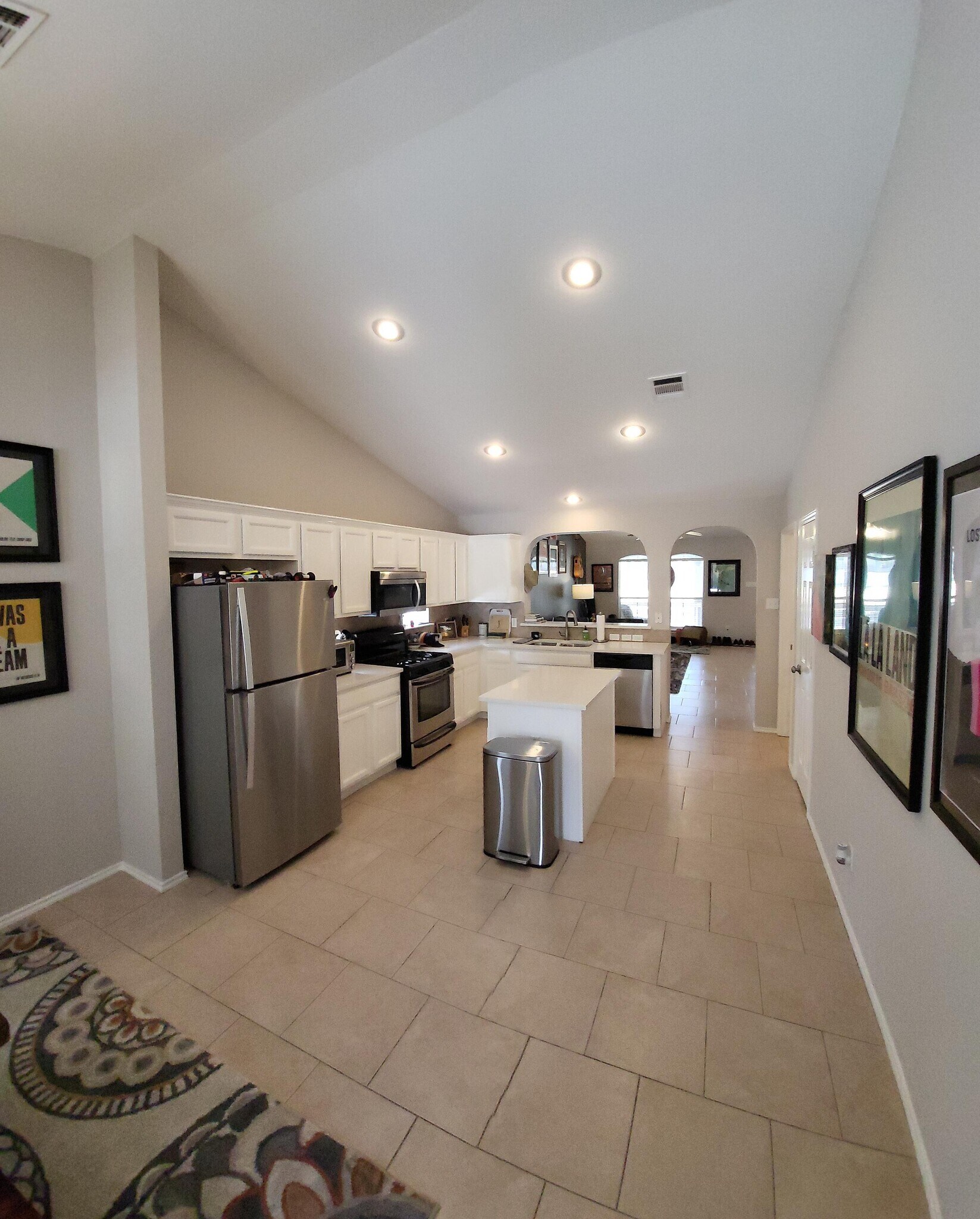 Building Photo - 1021 Rawhide Trl