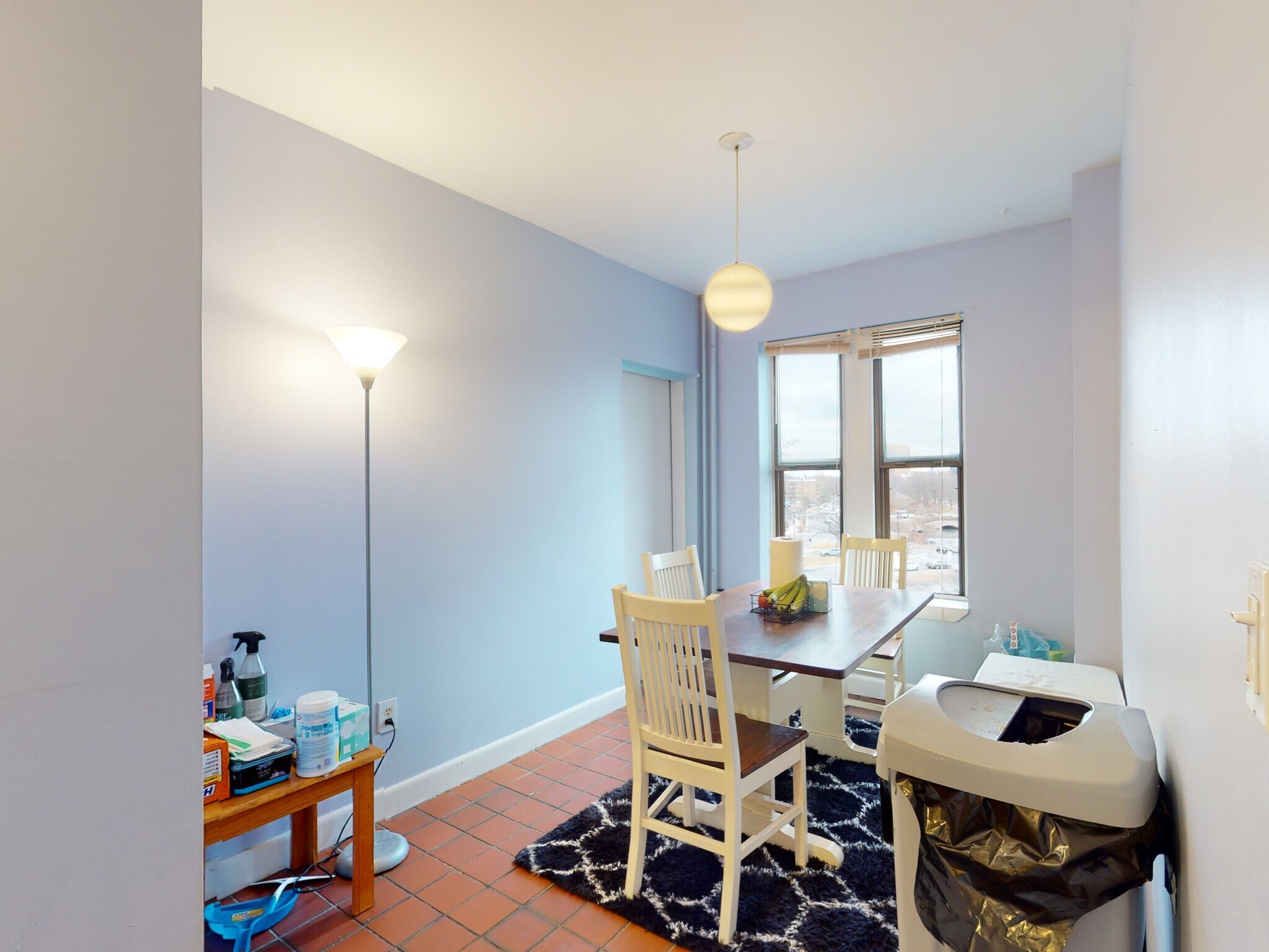 Building Photo - 448 Park Dr