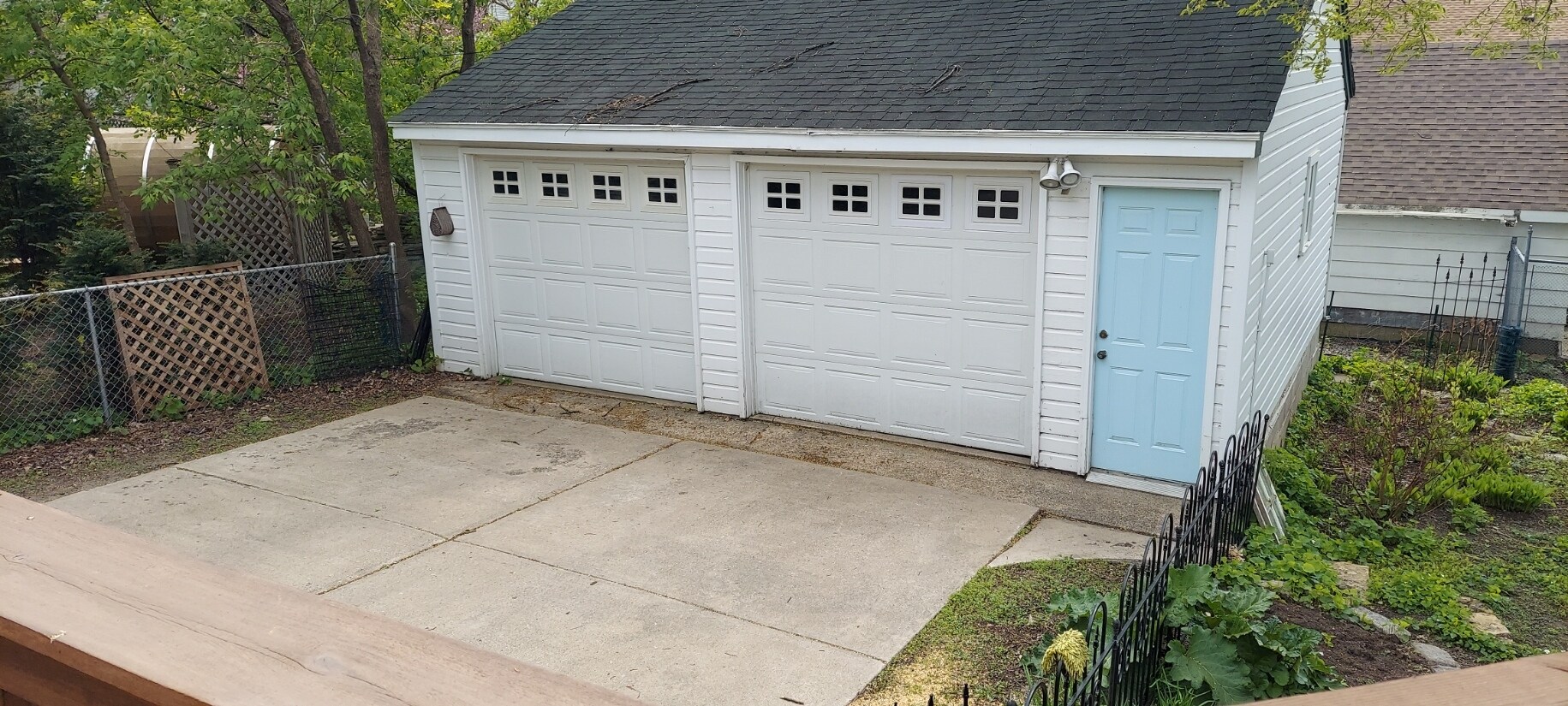 Oversize Two Car Garage - 4236 Washburn Ave S