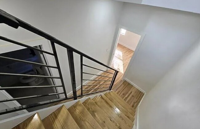 Building Photo - 1557 N 29th St