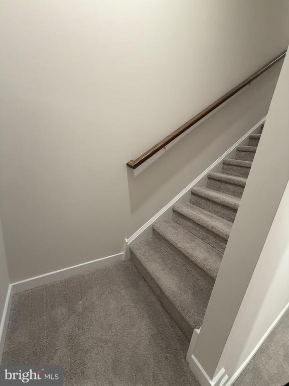 Building Photo - 7 Moran Pl