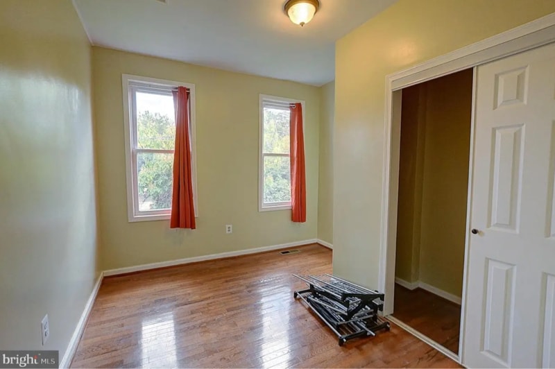 Building Photo - 2331 Guilford Ave