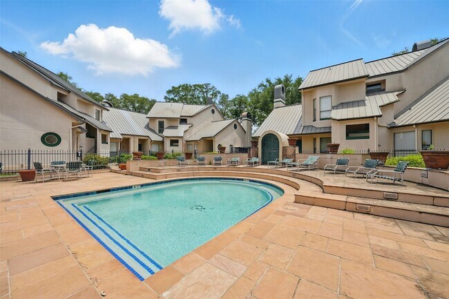 Building Photo - 4144 Greystone Way