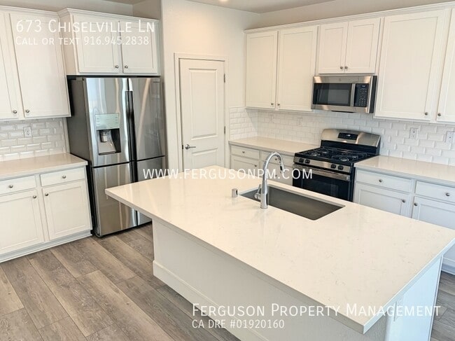 Building Photo - 673 Chiselville Ln