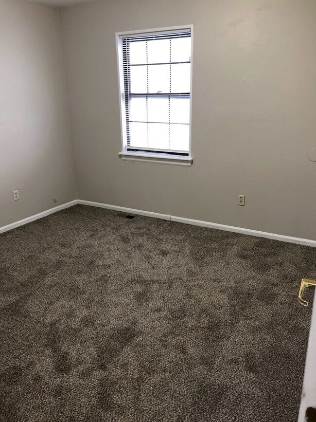 Building Photo - 1406-1408 S. 2nd Street