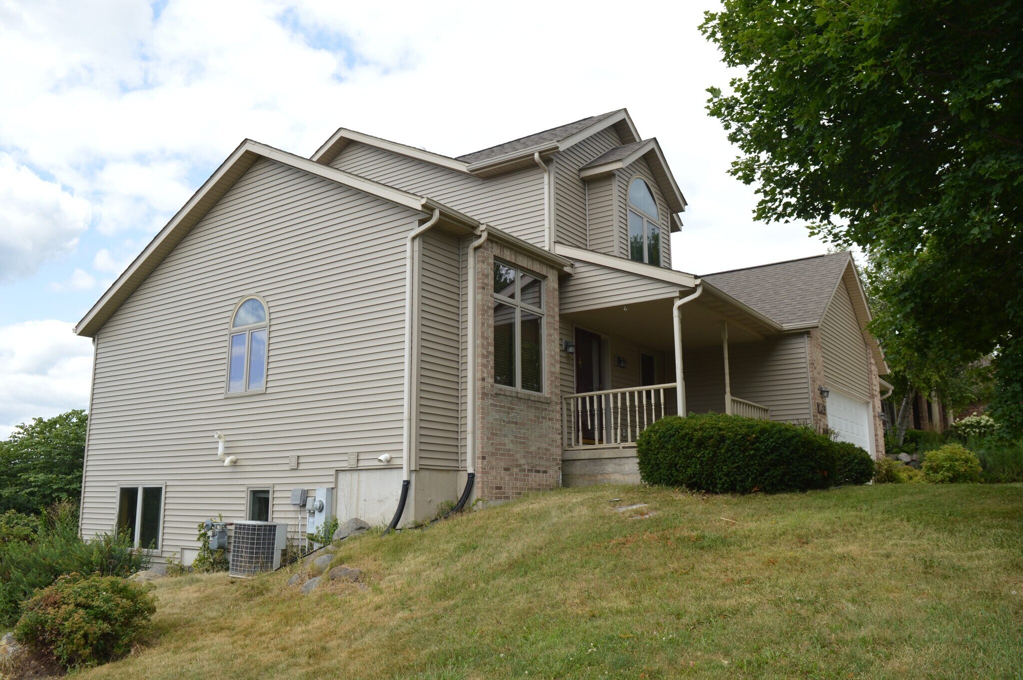 Building Photo - 7475 Indigo Cir