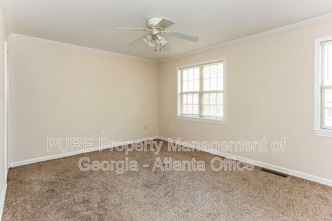 Building Photo - 1934 Ivy Glen Dr