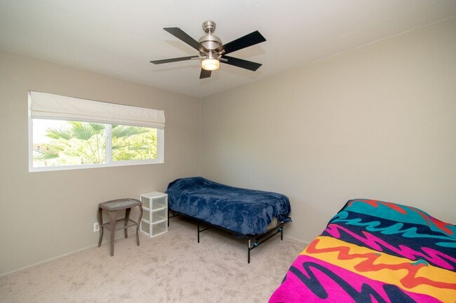 Building Photo - Spacious 2-Bedroom Home with Private Pool & Office In the Cove!