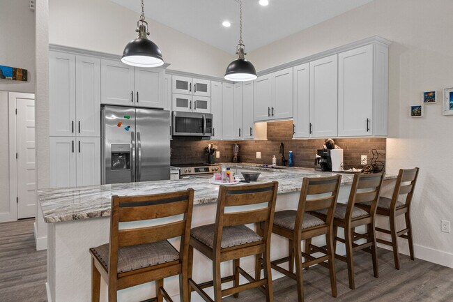 Building Photo - 10358 W Hein Trl