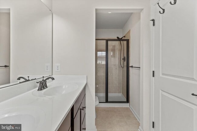Building Photo - 6405 Walcott Ln