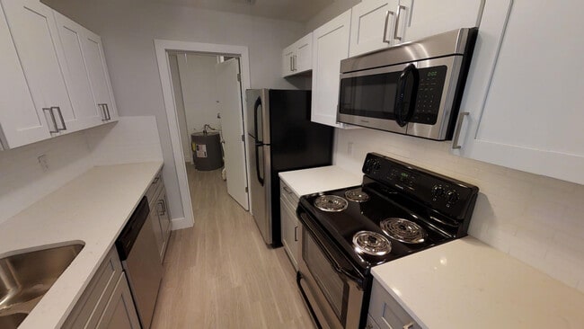 Kitchen - SomerStone Estates