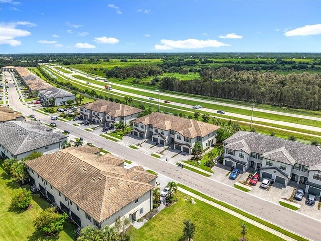 Building Photo - 14119 Pine Lodge Ln