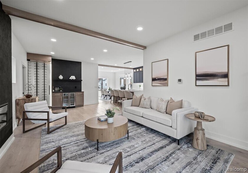 Building Photo - 125 N Washington Ave