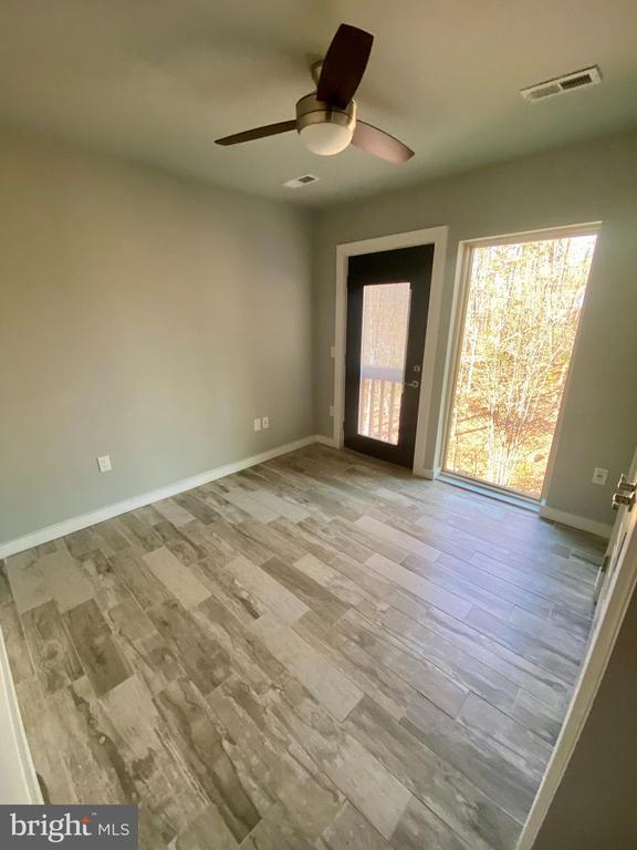 Building Photo - 112 England Run Ln