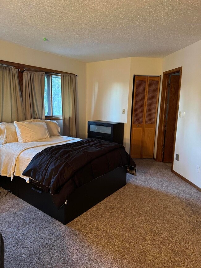 Building Photo - 37835 Atkins Knoll Rd