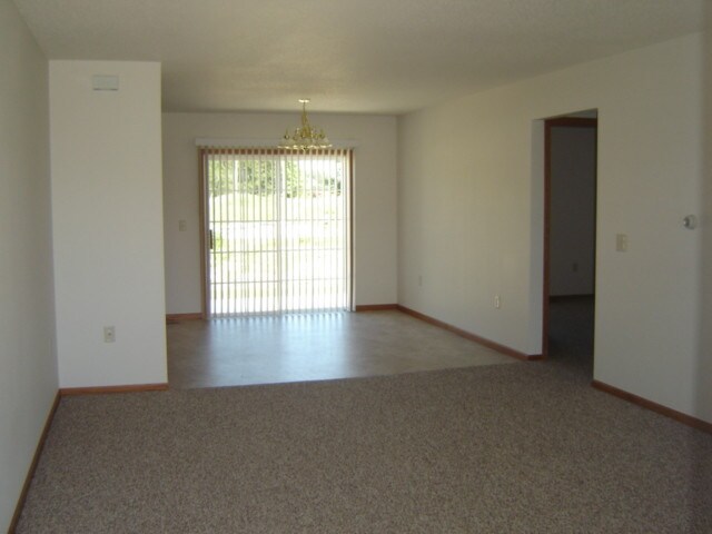 Building Photo - 628 Kozarek Ave