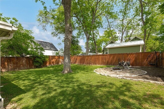 Building Photo - 4607 Evans Ave