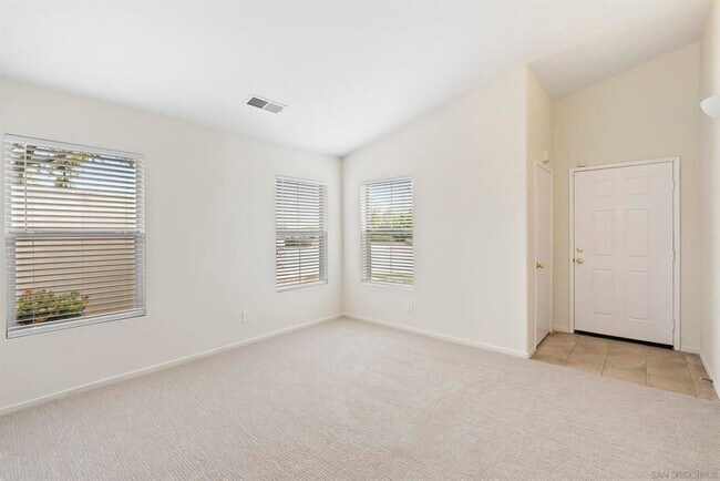Building Photo - 1304 Thunder Springs Dr