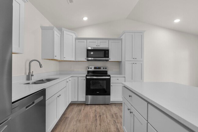 Building Photo - 34/38 Benton Hill