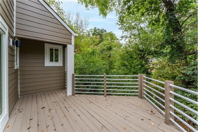 Building Photo - 11916 Moss Point Ln