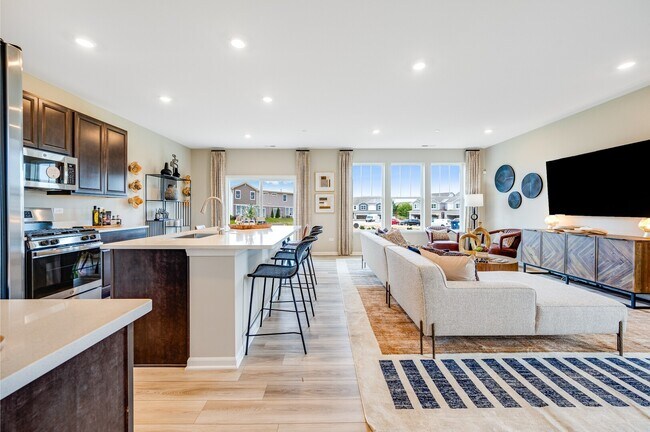 Building Photo - 1261 Glenmont St