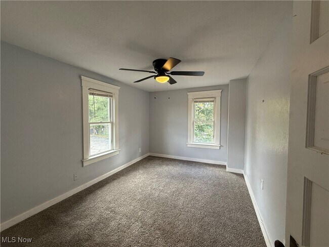 Building Photo - 1305 Curtis St