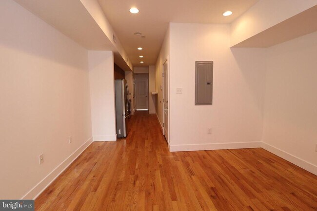 Building Photo - 1211 N Franklin St