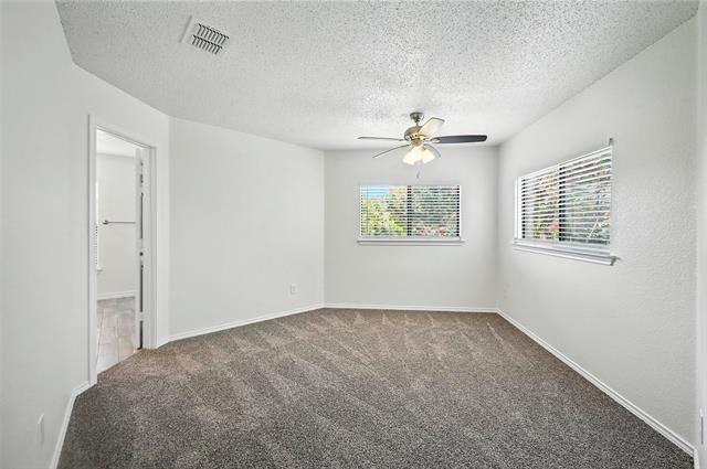 Building Photo - 5236 Blue Cir