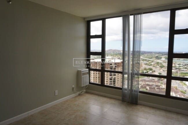 Building Photo - OCEAN VIEWS!! Pearl Regency 1 bed 1 bath 2...
