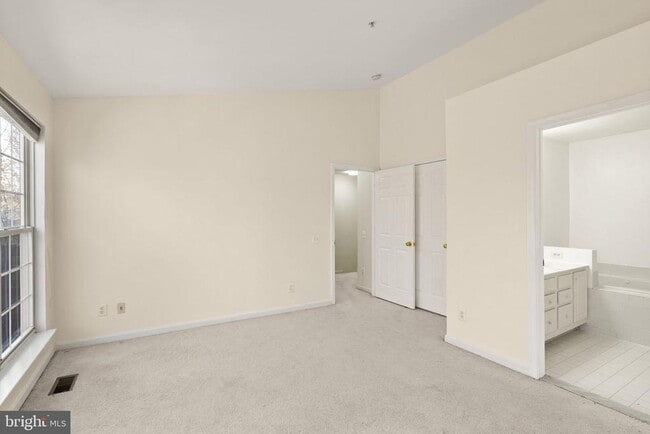 Building Photo - 12739 Fair Crest Ct
