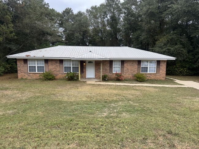 Building Photo - 2705 E Hwy 27