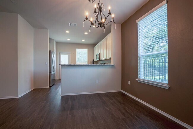 Building Photo - 10509 Abana Way