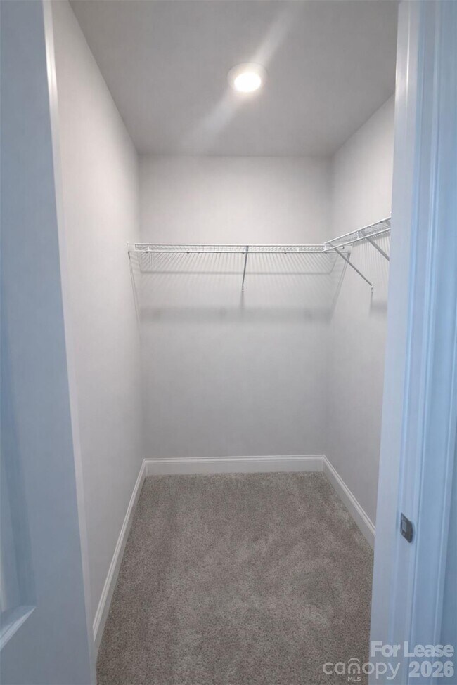 Building Photo - 1211 Ashe Mdw Dr