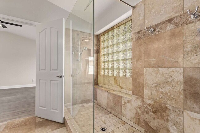 Building Photo - Rancho Del Mar Beauty
