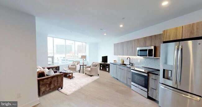 Building Photo - 1 Brown St