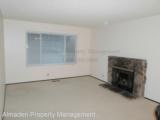 Building Photo - 4 br, 2 bath House - 5358 Pecan Blossom Drive