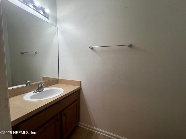 Building Photo - 1831 Biscayne Bay Cir