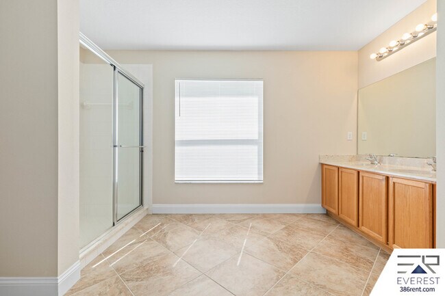 Building Photo - 9 Sea Beacon Pl